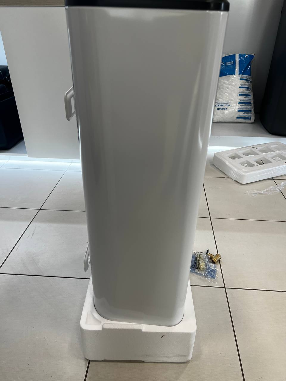 продаём Ariston VELIS PRO DRY WIFI 50 EU (3100908) уценка в Украине - фото 4