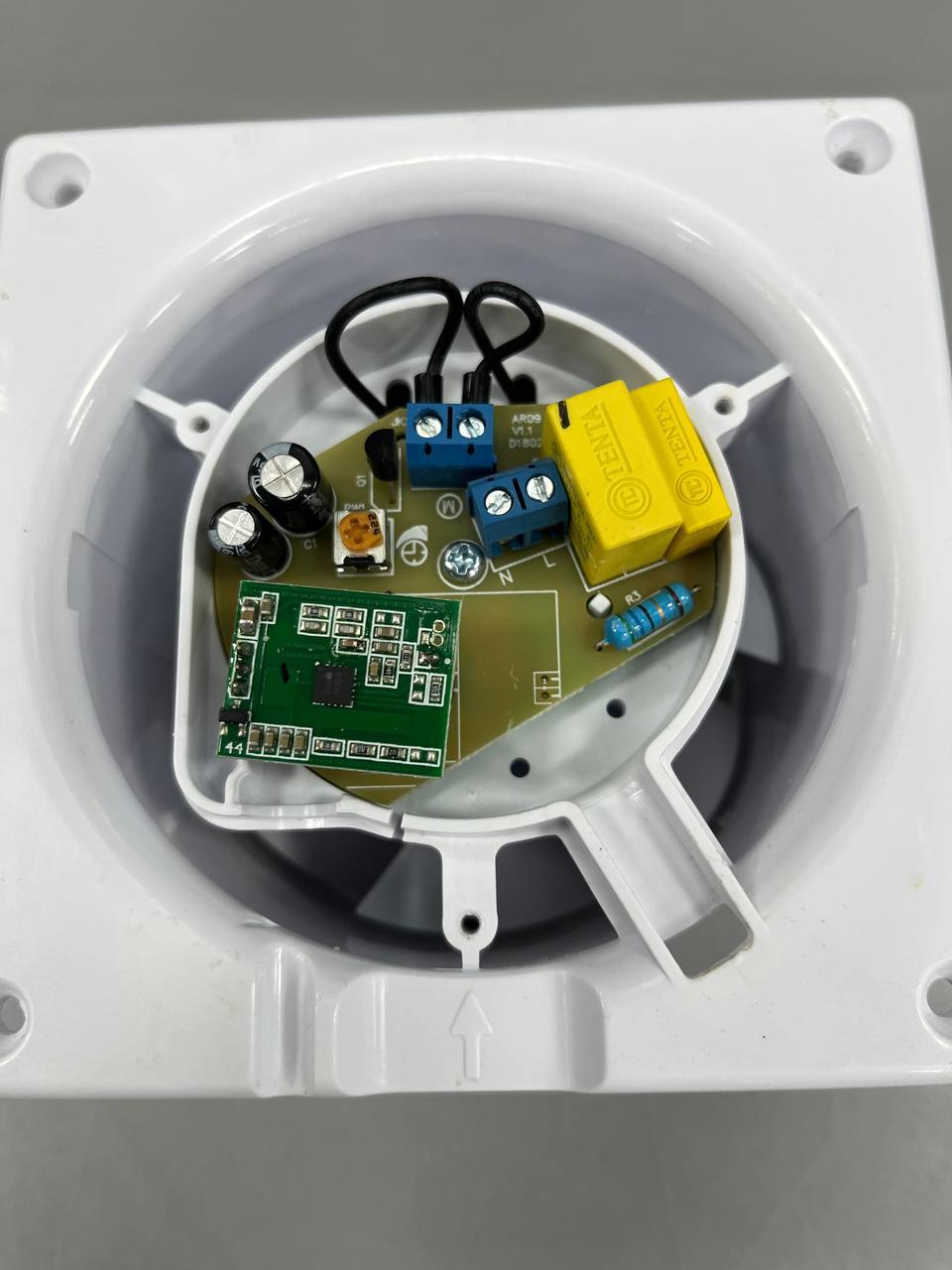 Вытяжной вентилятор AirRoxy dRim 100 RMS BB (01-065) Уценка отзывы - изображения 5