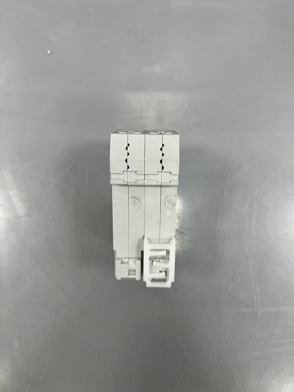 продаём ETI ETIMAT 10-DC 2p C25 6kA (002138718) Уценка в Украине - фото 4