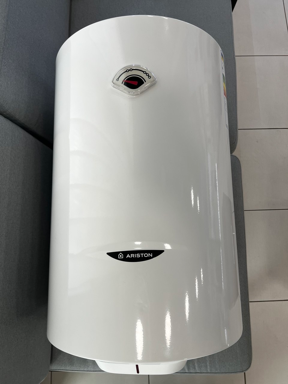 Водонагрівач Ariston SG1 80 V (3201501) уцінка ціна 5250 грн - фотографія 2