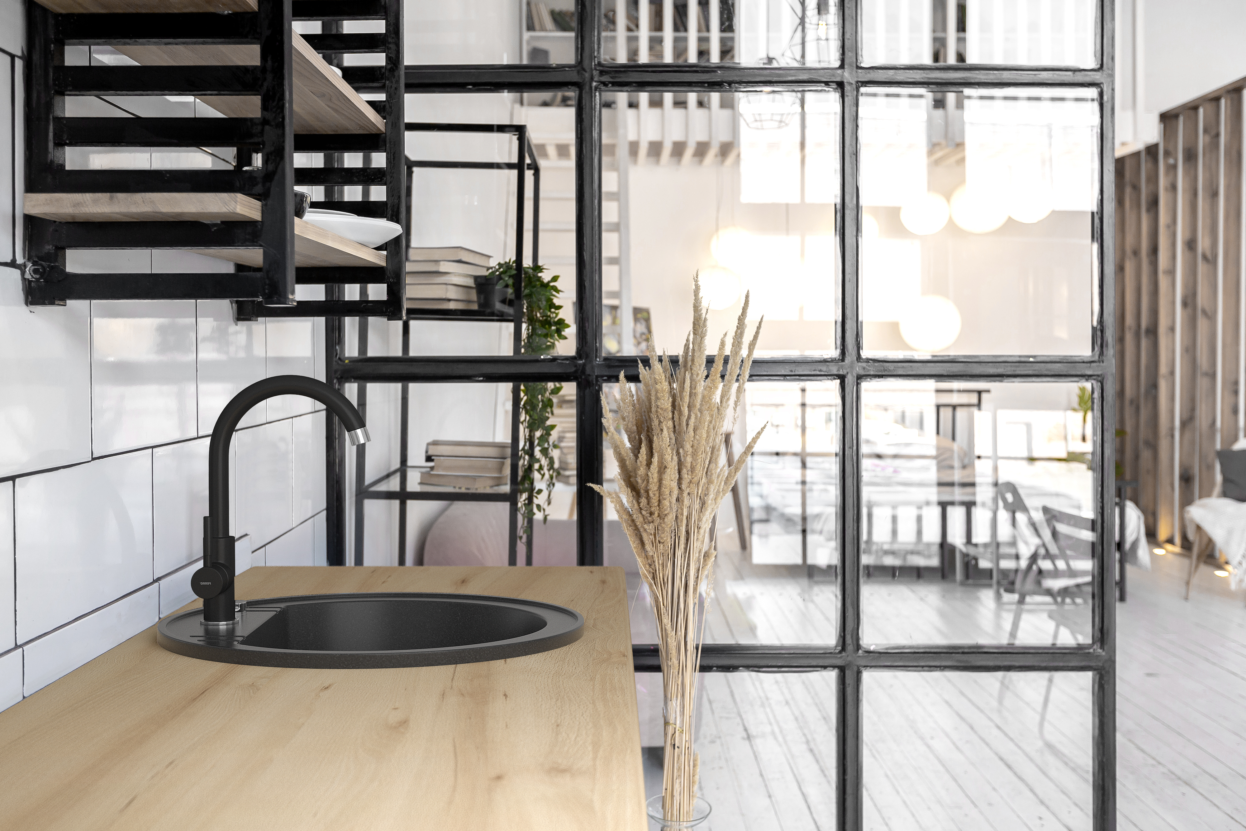 Смеситель для кухни Ferro Lugio BLG4BL цена 2882 грн - фотография 2