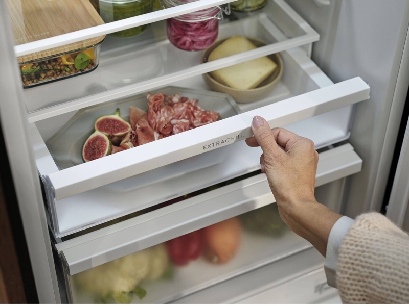 Холодильник Electrolux LNT7ME36X3 характеристики - фотографія 7