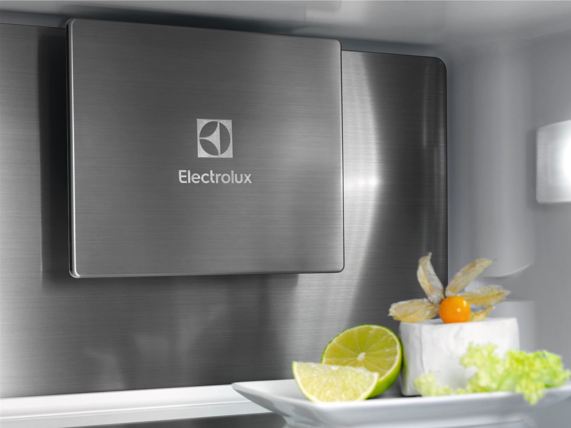 Холодильник Electrolux ENG8MD19S відгуки - зображення 5