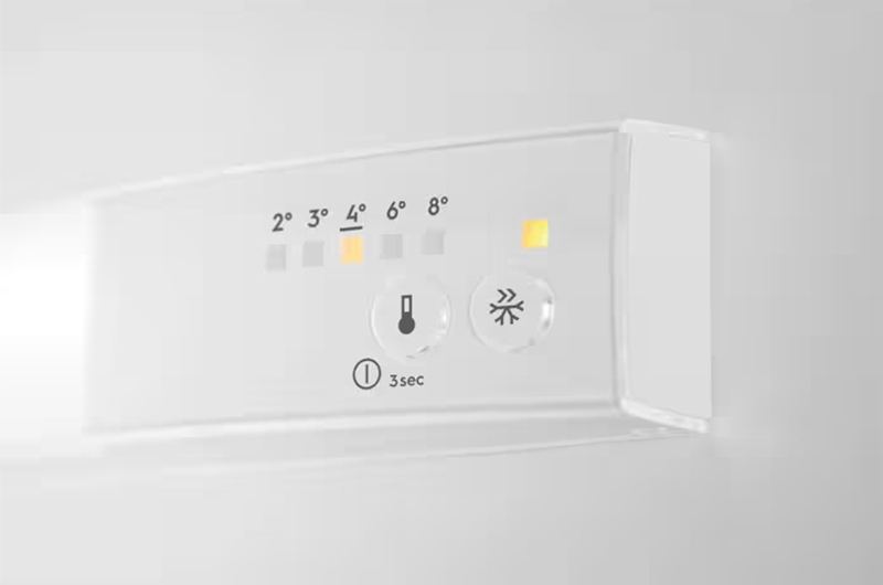 Холодильник Electrolux LFB3AE82R ціна 24699 грн - фотографія 2