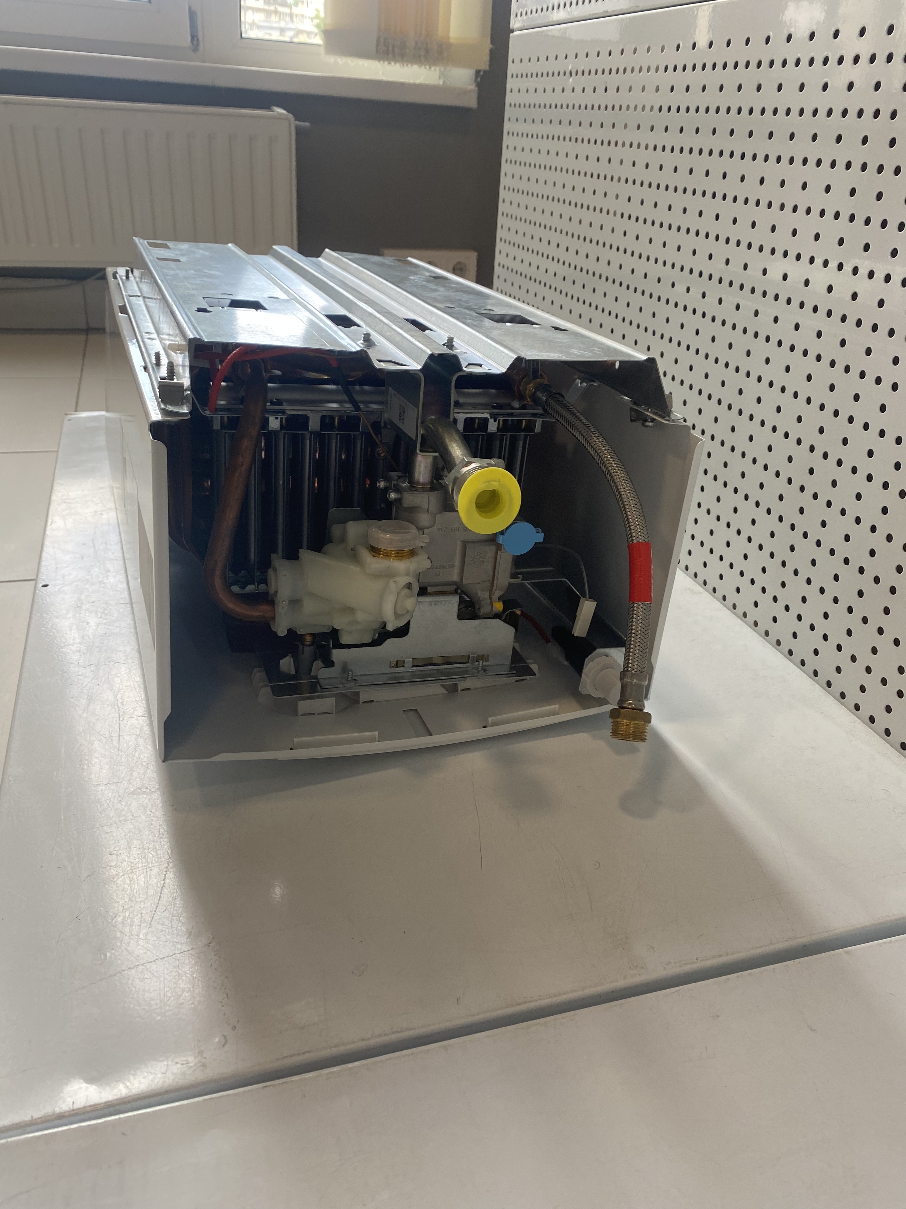 Газовая колонка Bosch Therm 4000 O W 10-2 P (7701331010) уценка инструкция - изображение 6