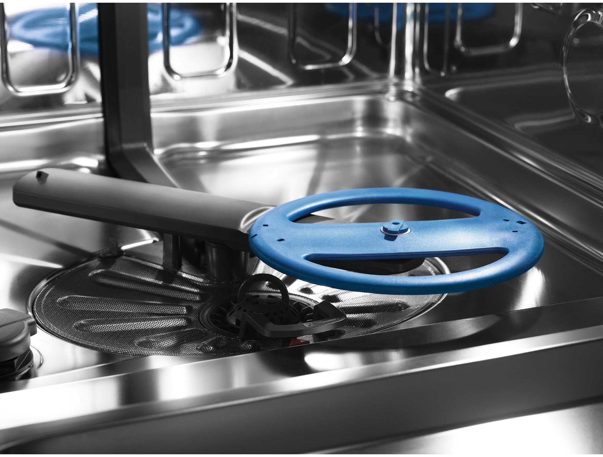 Посудомоечная машина Electrolux ESM64831SX внешний вид - фото 9