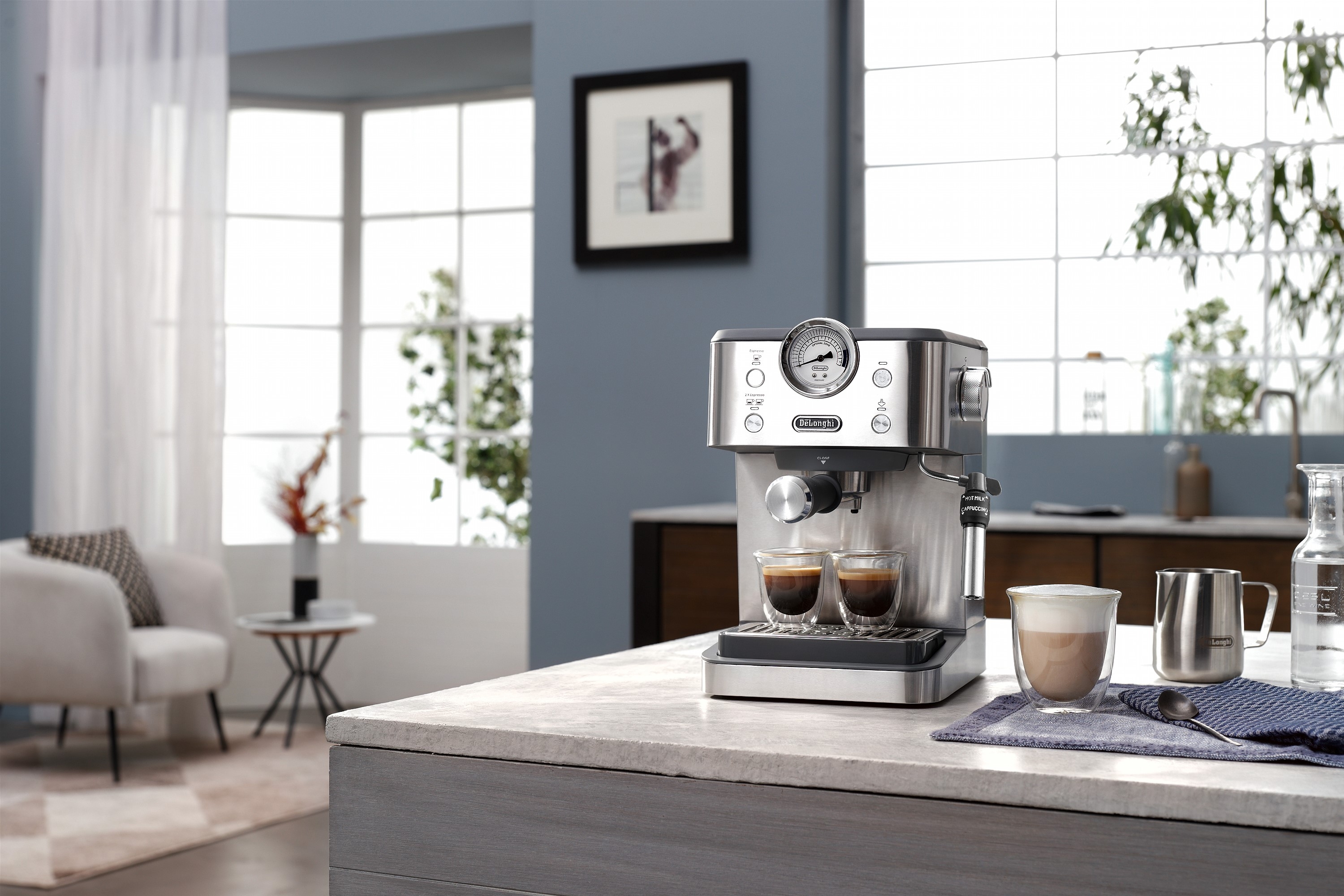 Кавоварка Delonghi EM 450 M зовнішній вигляд - фото 9