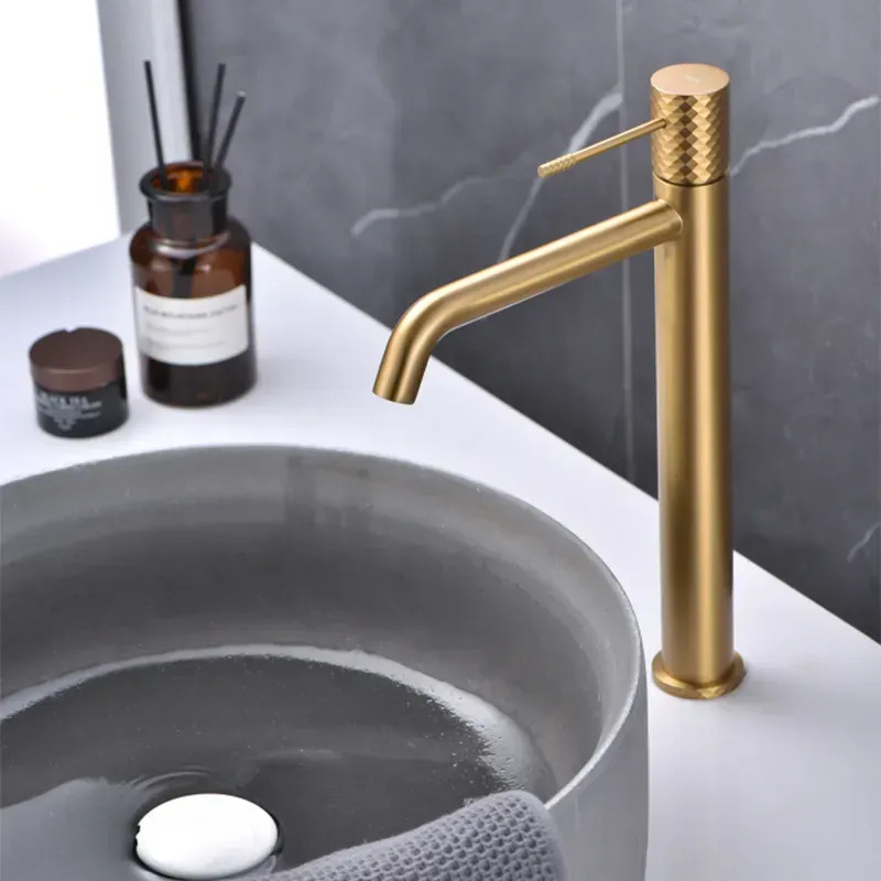 в продаже Смеситель для умывальника Imex Genova Brushed Gold BDG053-3OC - фото 3