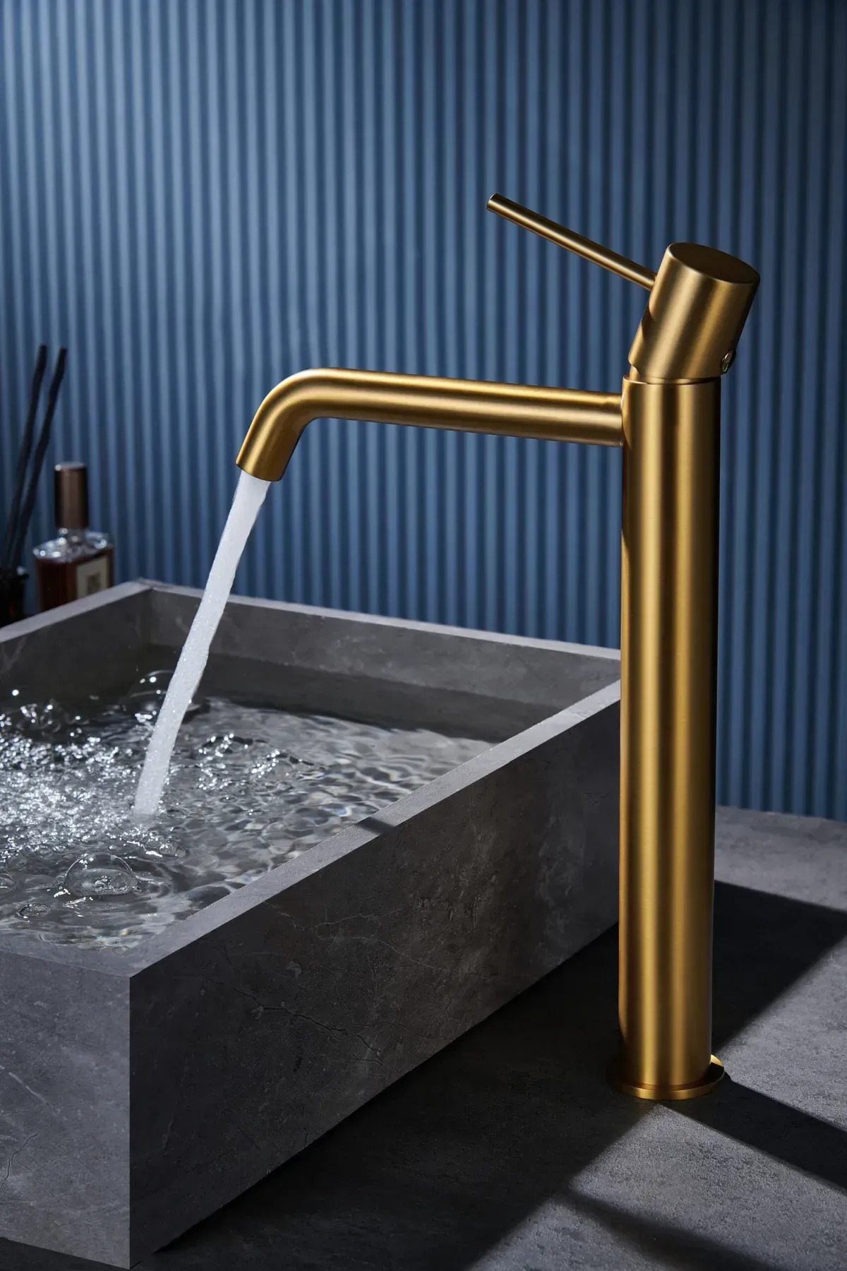 Смеситель для умывальника Imex Monza Brushed Gold BDM039-3OC цена 10272 грн - фотография 2