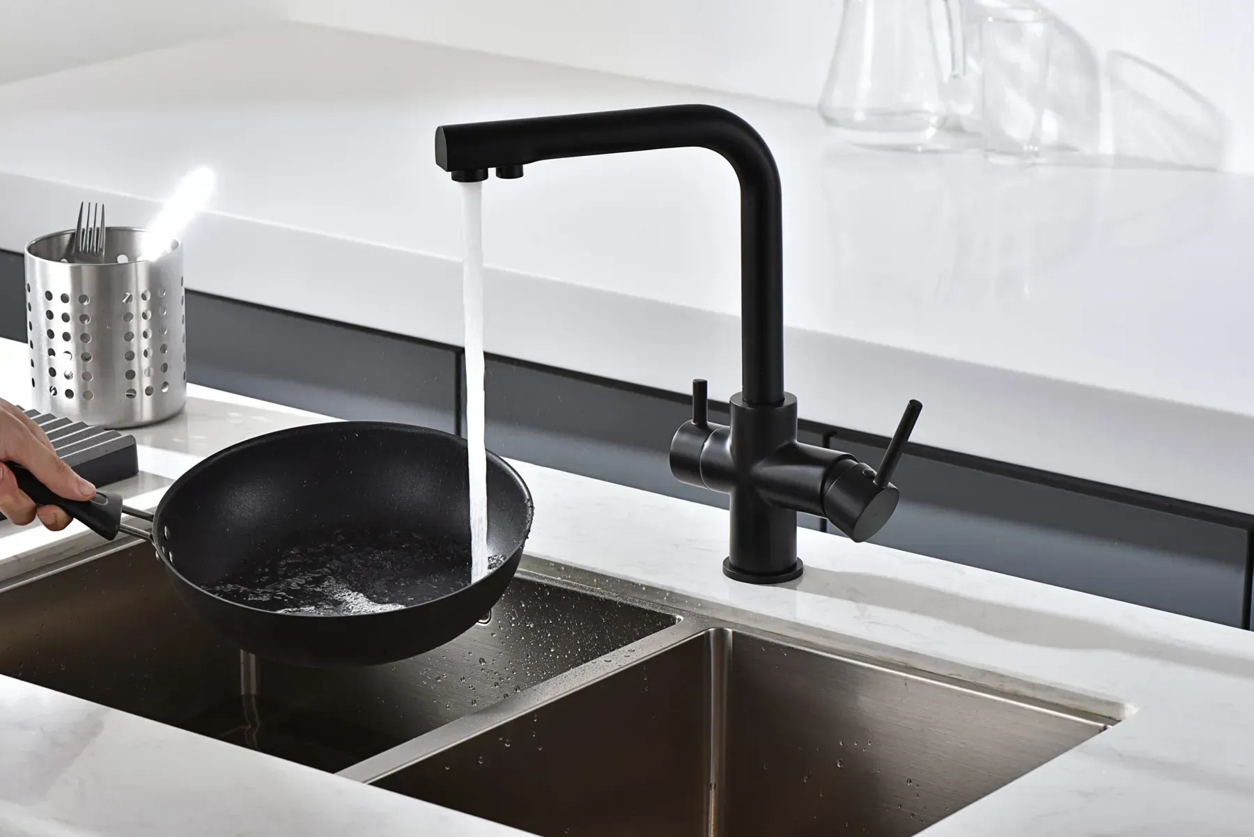 в продажу Змішувач для кухні Imex Marsela Black Matt GOS004/NG - фото 3