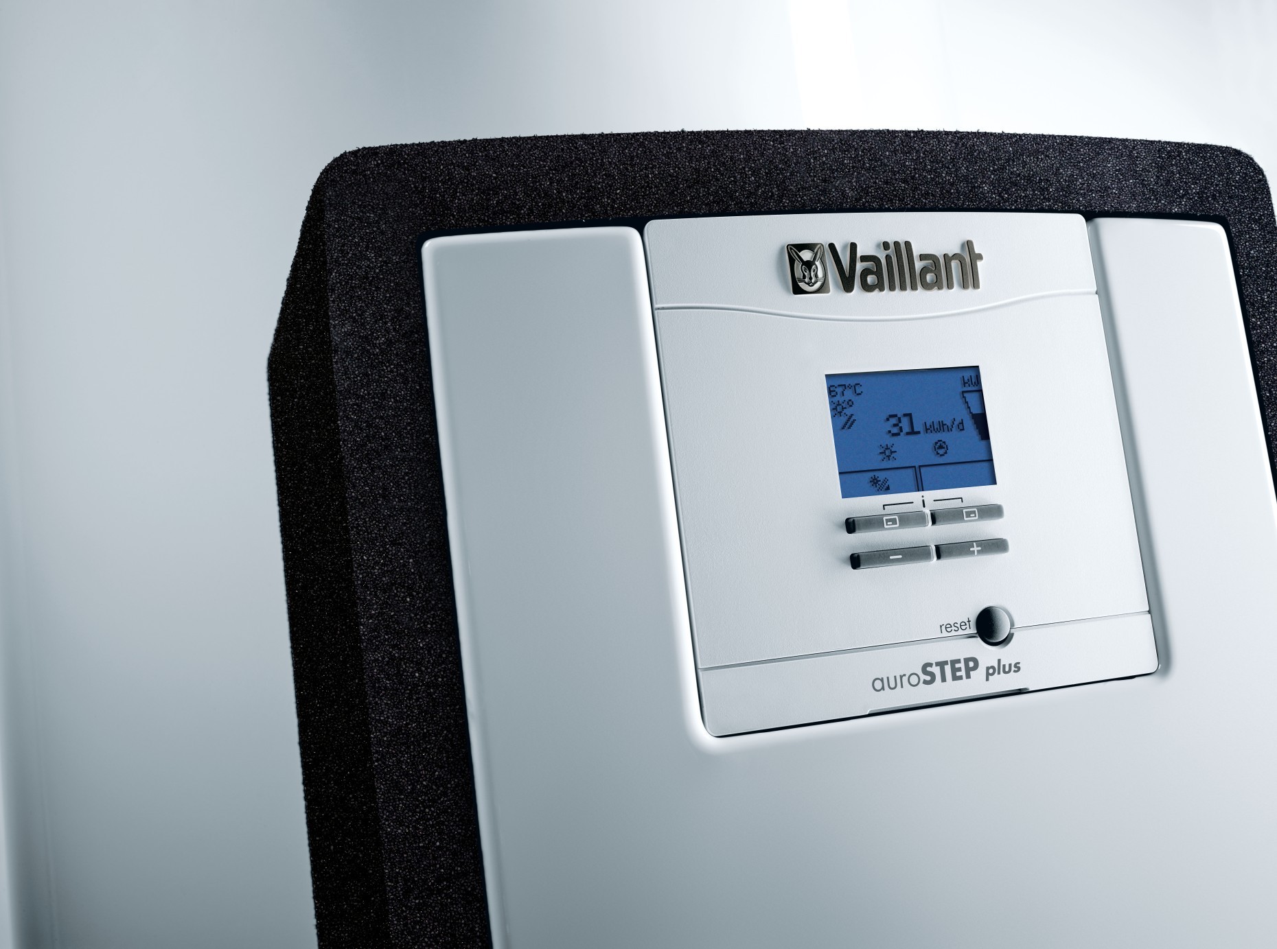 Бойлер косвенного нагрева Vaillant auroSTEP/4 plus VIH S2 350/4 B (0010017711) цена 141648 грн - фотография 2