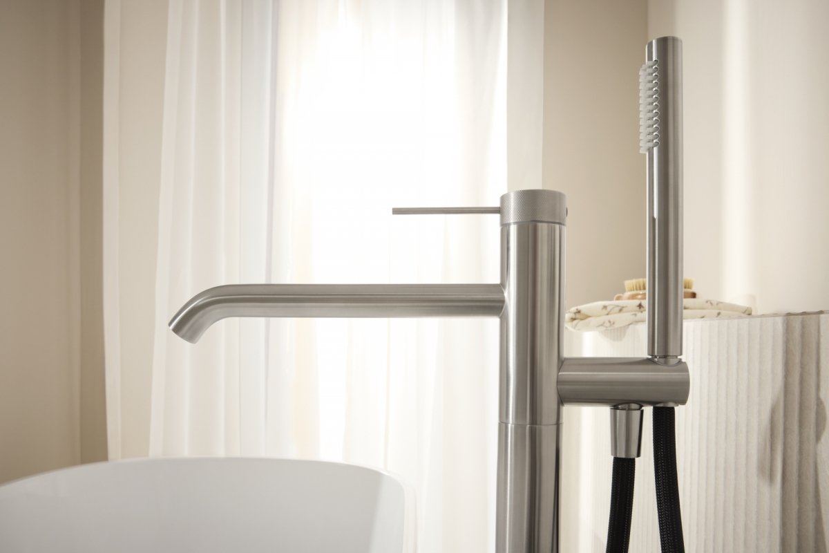 в продаже Смеситель для ванны KFA Armatura Moza 316L Stainless Steel 5045-510-22 - фото 3