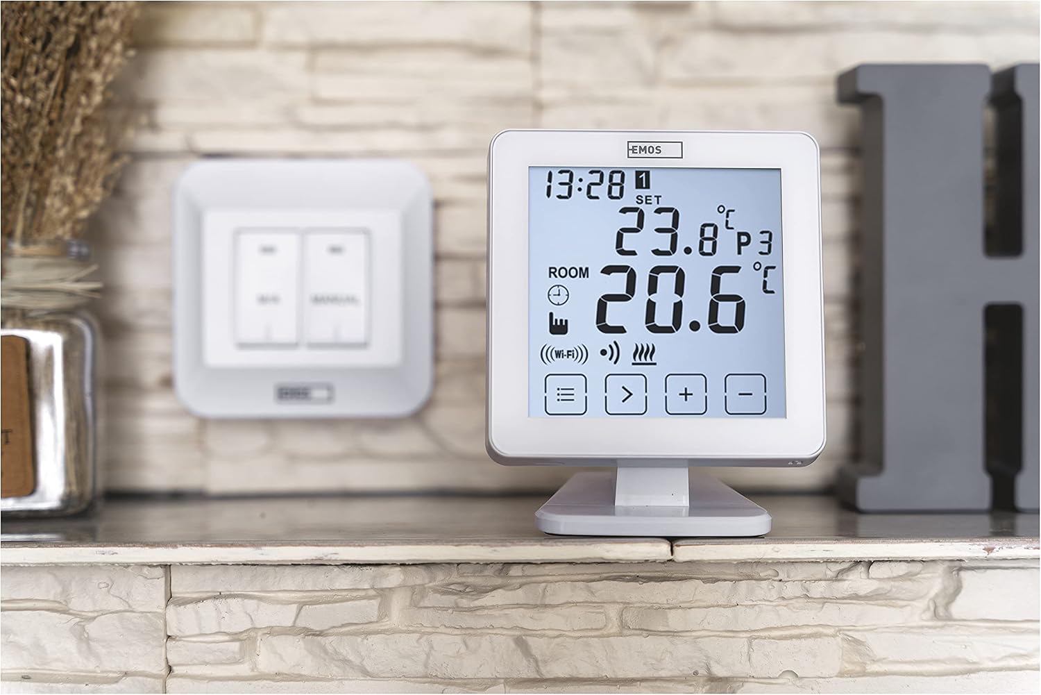 Терморегулятор Emos P5623 Wi-Fi ціна 4999 грн - фотографія 2