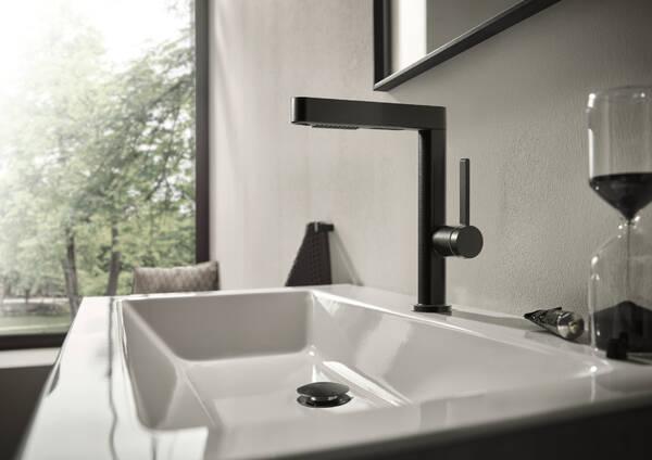 Змішувач для умивальника Hansgrohe Finoris 230 Black Chrome 76063340 ціна 35559 грн - фотографія 2
